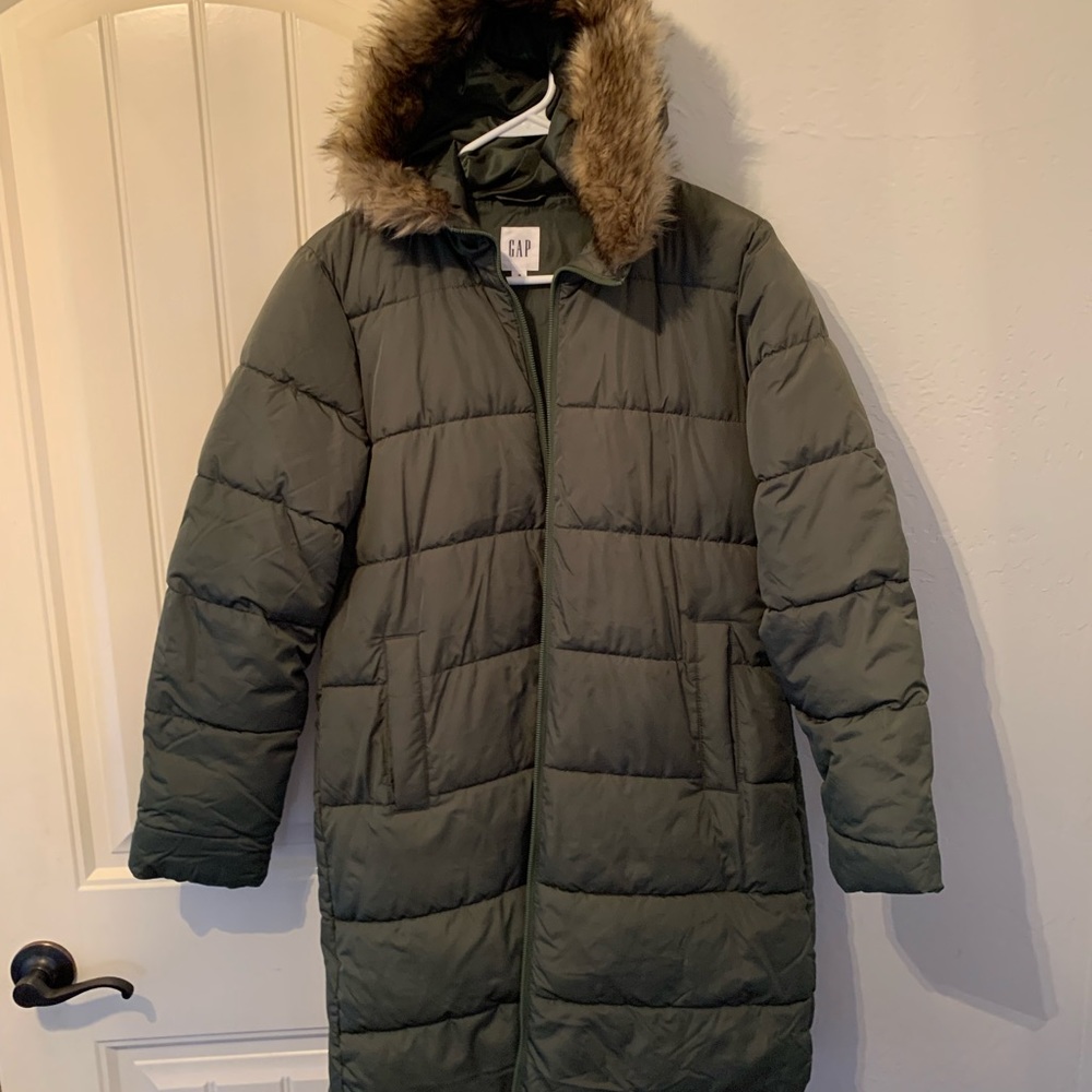Great condition Women’s medium Gap long coat